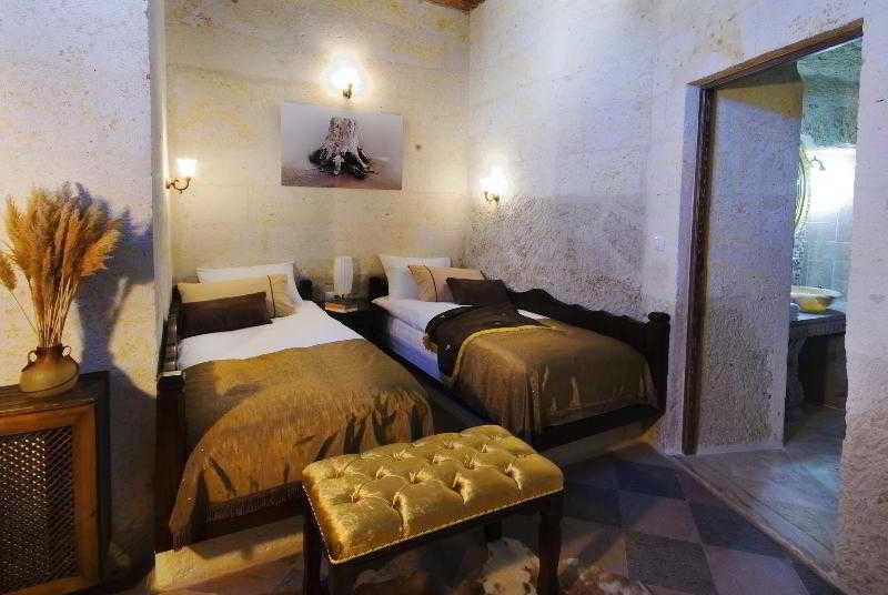 אורגופ Cappadocia Perimasali Cave Hotel מראה חיצוני תמונה
