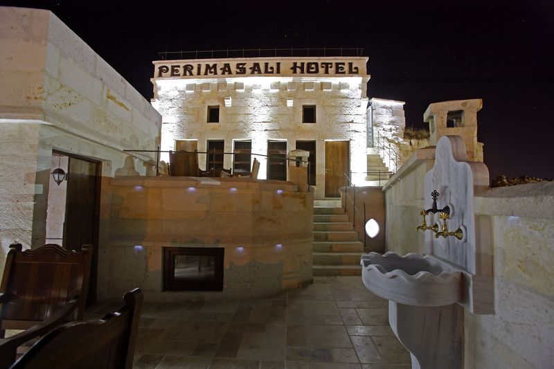 אורגופ Cappadocia Perimasali Cave Hotel מראה חיצוני תמונה
