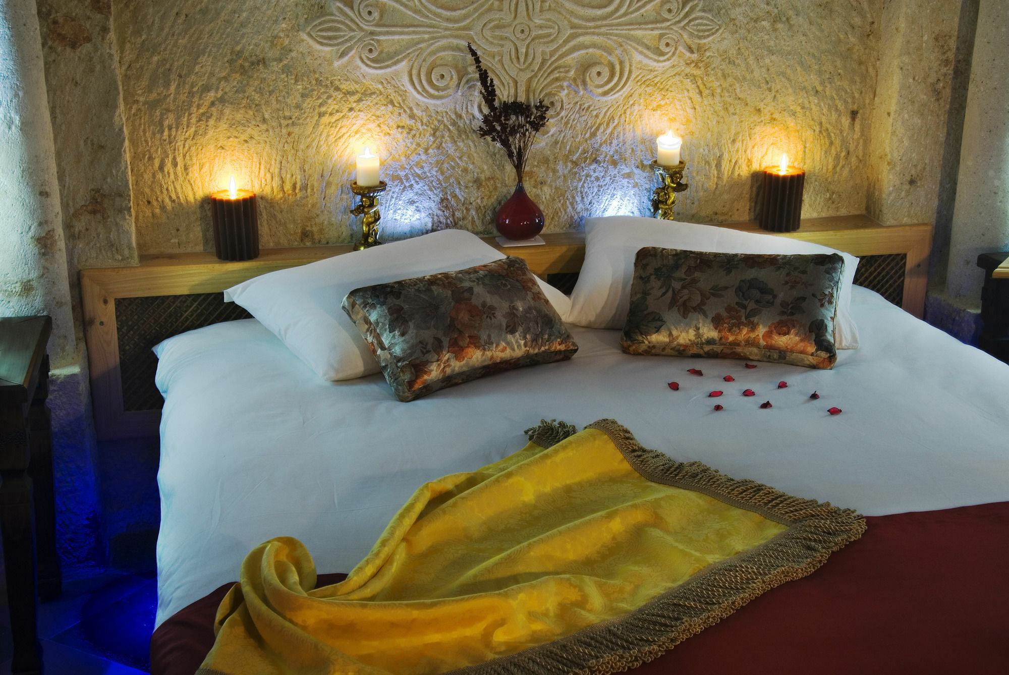 אורגופ Cappadocia Perimasali Cave Hotel מראה חיצוני תמונה