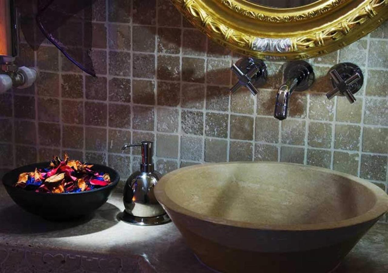 אורגופ Cappadocia Perimasali Cave Hotel מראה חיצוני תמונה